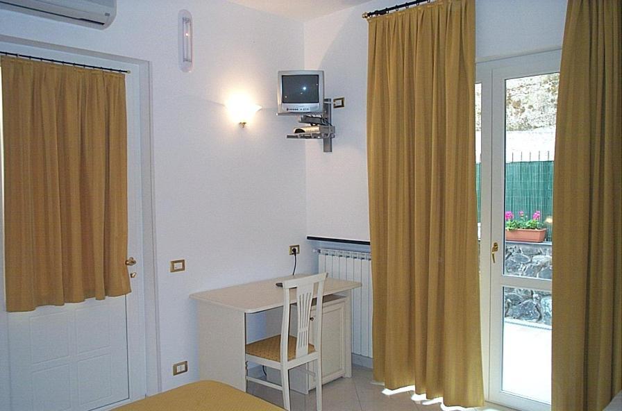 Acquamarina Hotel Monterosso al Mare Ngoại thất bức ảnh